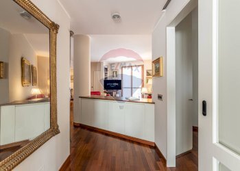 Hall / corridoio - Appartamento Via Gibellino
 
22, Domodossola - foto 15