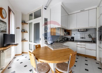 Cucina - Appartamento Via Gibellino
 
22, Domodossola - foto 22