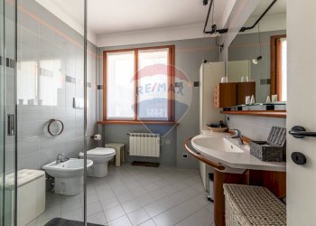 Bagno - Appartamento Via Gibellino
 
22, Domodossola - foto 26