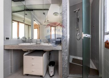 Bagno - Appartamento Via Gibellino
 
22, Domodossola - foto 33