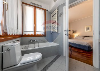 Bagno - Appartamento Via Gibellino
 
22, Domodossola - foto 34