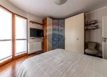 Camera / camera da letto - Appartamento Via Gibellino
 
22, Domodossola - foto 37