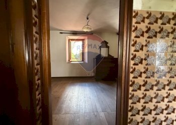 Stanza vuota - Semi-detached house via andolla
 
3, Villadossola - photo 16