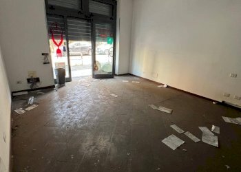 Foto 1 - Attività Commerciale Via Carlo Lorenzini, Roma - foto 1