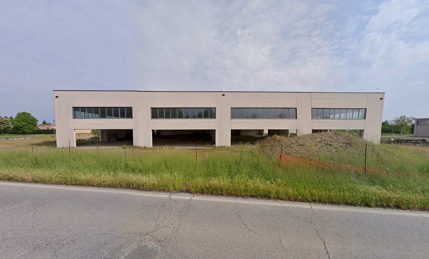 Shed Via Gramsci, Sale - photo 1