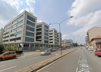Commercial Premises strada del Drosso, 33, Torino (neighborhood Mirafiori Sud) - photo 2