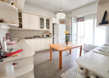 Apartment Via Cesare Battisti, Cormano - photo 9