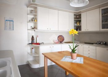 Apartment Via Cesare Battisti, Cormano - photo 11