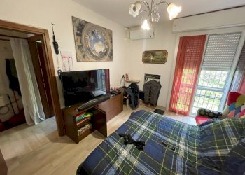 Apartment Reggio nell'Emilia - photo 9