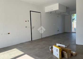 Porzione di casa Via Orecchia, Tavazzano con Villavesco - foto 2