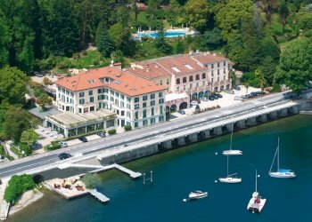 Albergo - Struttura ricettiva Via Giuseppe Mazzini, 121, Belgirate - foto 1