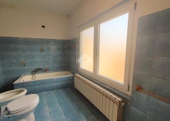 Independent house Via Cinque Martiri, Paderna - photo 9