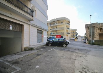 Garage - Parcheggio Via Antonio Micoli, Martina Franca - foto 1