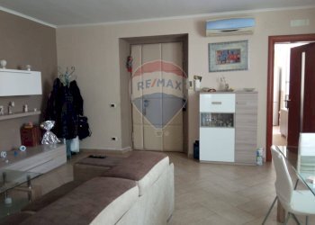 Soggiorno - Quadrilocale San Benedetto
 
33, Casoria - foto 4