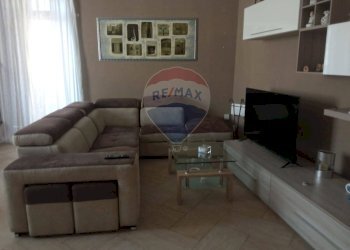 Soggiorno - Quadrilocale San Benedetto
 
33, Casoria - foto 1