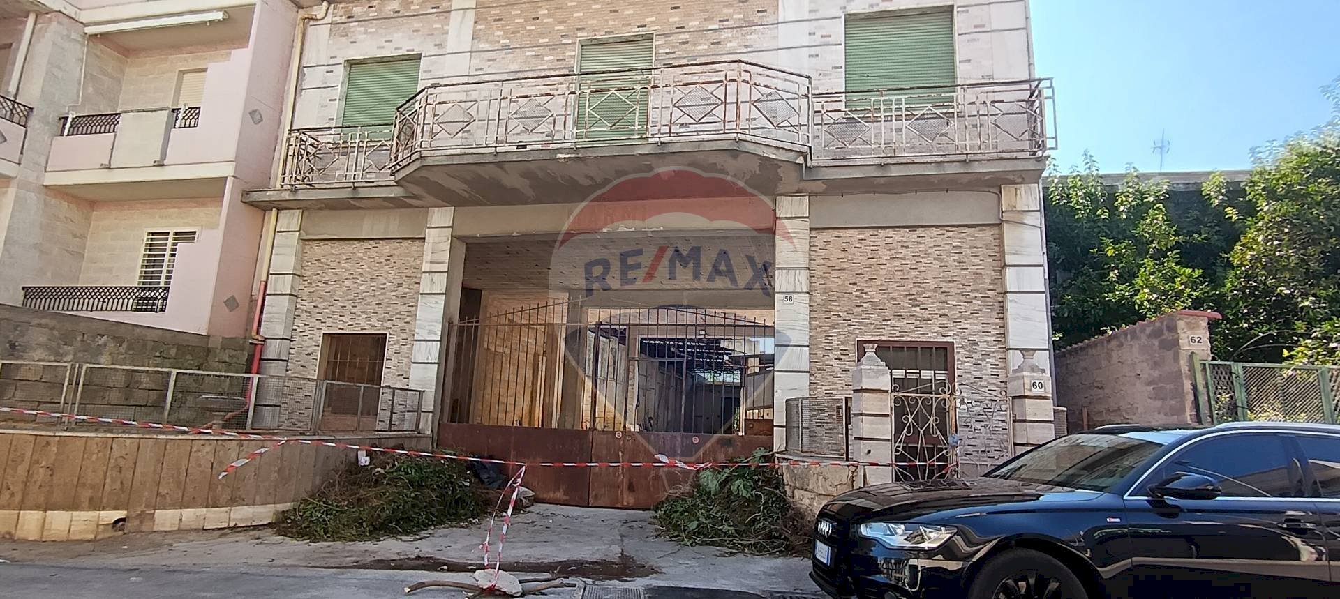 Edificio all\'aperto - Independent house Via Bari
 
50, Adelfia - photo 2