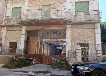 Edificio all\'aperto - Independent house Via Bari
 
50, Adelfia - photo 2