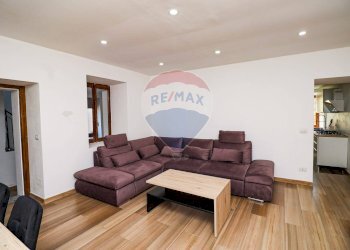 Soggiorno - Casa indipendente Via Bonomi
 
5, Brissago-Valtravaglia - foto 10