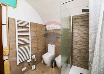 Bagno - Casa indipendente Via Bonomi
 
5, Brissago-Valtravaglia - foto 13