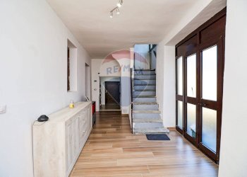 Scale - Casa indipendente Via Bonomi
 
5, Brissago-Valtravaglia - foto 15