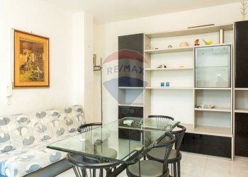 Sala da pranzo - Trilocale Via Dott Mario Amato
 
38, Mascali - foto 6