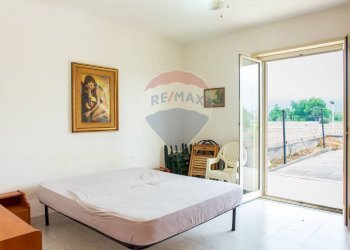 Camera / camera da letto - Trilocale Via Dott Mario Amato
 
38, Mascali - foto 21