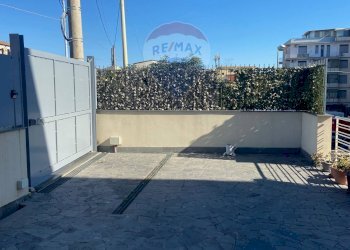 Terrazza - Quadrilocale via Leonardo Grassi
 
8, Catania - foto 7