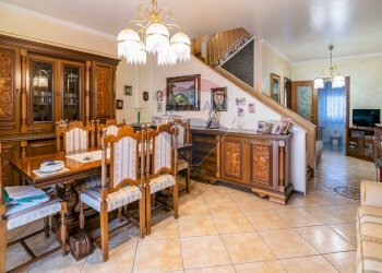 Sala da pranzo - Appartamento Via Vampolieri
 
43 A, Aci Castello - foto 7