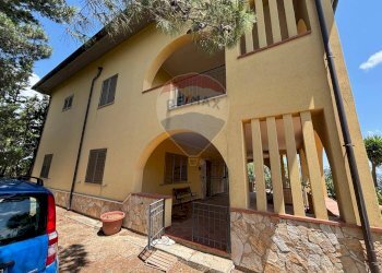 Casa all\'aperto - Casa semi indipendente cda ladroni
 
sn, Caltanissetta - foto 18