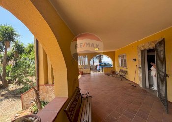 Terrazza - Casa semi indipendente cda ladroni
 
sn, Caltanissetta - foto 19