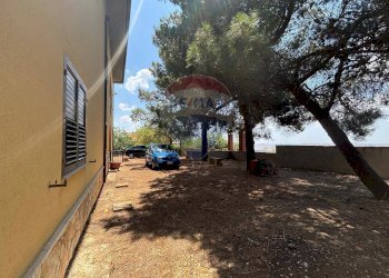 Non correlato - Casa semi indipendente cda ladroni
 
sn, Caltanissetta - foto 20