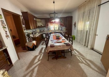 Sala da pranzo - Casa semi indipendente cda ladroni
 
sn, Caltanissetta - foto 24