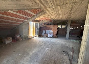 Parcheggio - Casa semi indipendente cda ladroni
 
sn, Caltanissetta - foto 28