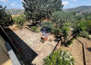 Giardino - Casa semi indipendente cda ladroni
 
sn, Caltanissetta - foto 40