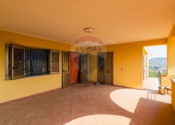 Terrazza - Casa semi indipendente cda ladroni
 
sn, Caltanissetta - foto 55