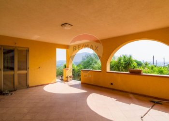 Terrazza - Casa semi indipendente cda ladroni
 
sn, Caltanissetta - foto 56