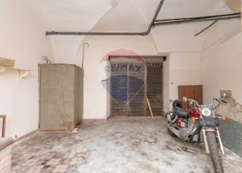 Parcheggio - Casa indipendente Via Francesco Mangione
 
9, San Michele di Ganzaria - foto 19