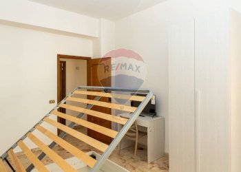 Camera / camera da letto - Non-buildable land Via Salvatore Paola
 
8, Catania - photo 11