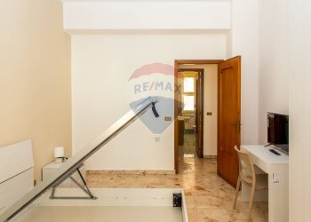 Scale - Non-buildable land Via Salvatore Paola
 
8, Catania - photo 12