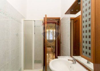 Bagno - Non-buildable land Via Salvatore Paola
 
8, Catania - photo 15