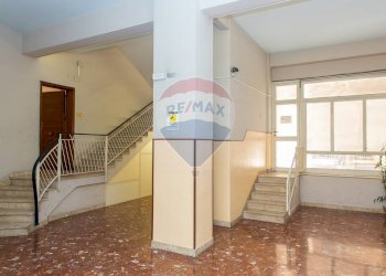 Ricezione / Lobby - Non-buildable land Via Salvatore Paola
 
8, Catania - photo 21