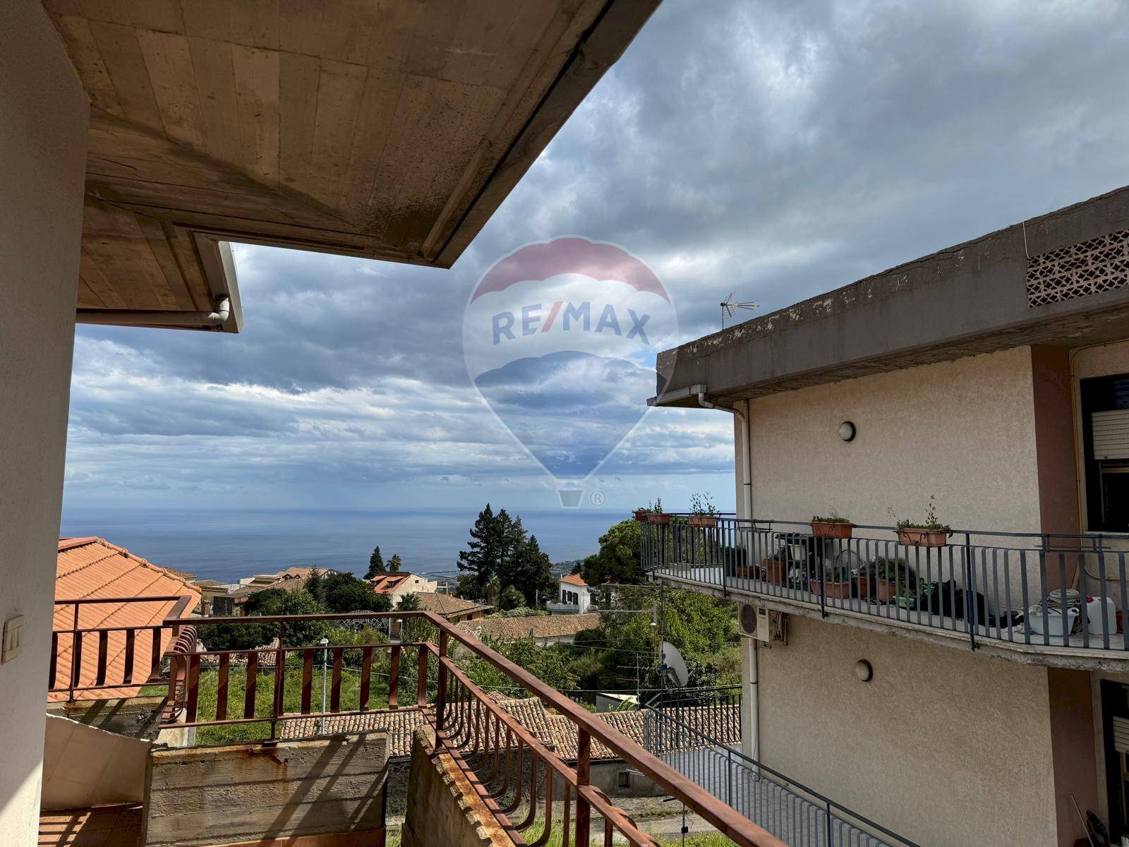 Balcone - Bilocale via andronico
 
1, Mascali - foto 1