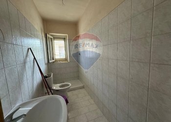 Bagno - Bilocale via andronico
 
1, Mascali - foto 12