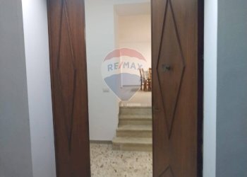 Hall / corridoio - Trilocale Via Di Bernardo
 
2, Caltagirone - foto 3