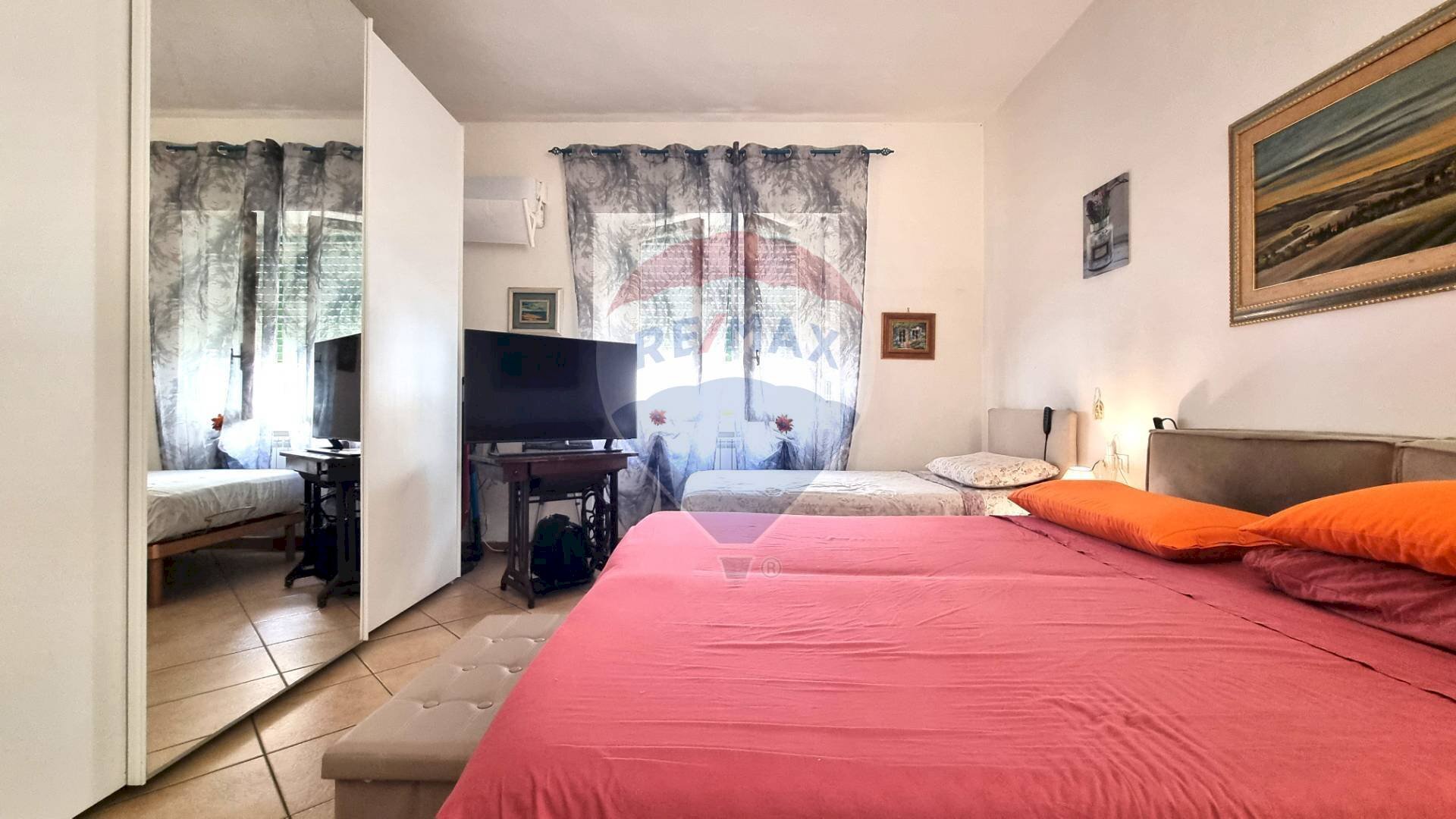 Camera / camera da letto - Bilocale Viale Fattori
 
16, Cecina - foto 3