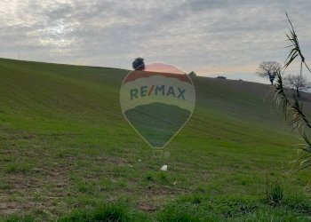 Vista delle montagne - Terreno agricolo Ancona - foto 3