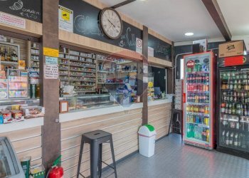 Dispensa di stoccaggio - Bar Tavola Calda - Fredda via bardiniana
 
33, Grotte di Castro - foto 12