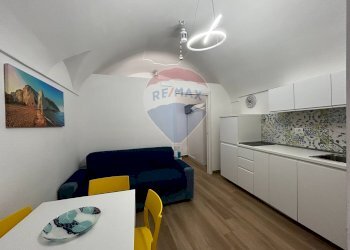 interno - Monolocale Via Nobile
 
12, Vieste - foto 2