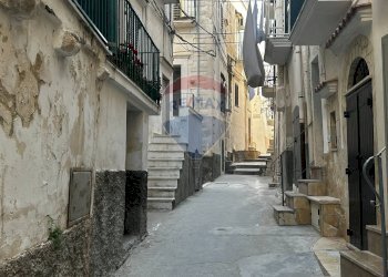 esterno - Monolocale Via Nobile
 
12, Vieste - foto 11