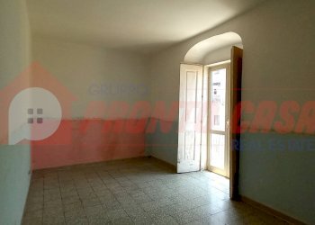 Foto 21 - Quadrilocale Via Imbriani
 
2, Rodi Garganico - foto 21